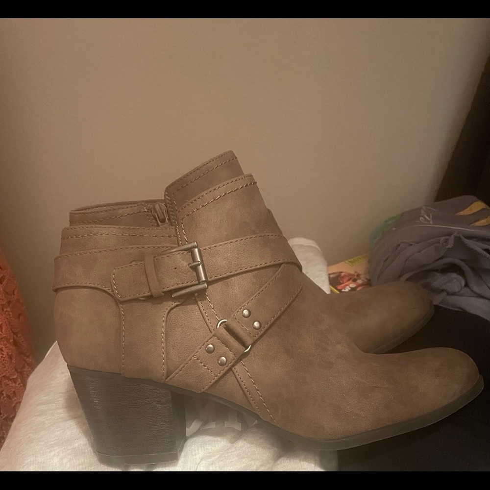 Ankle Boots New Without Tags